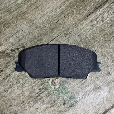 Front brake pads for Isuzu Dmax — image 1