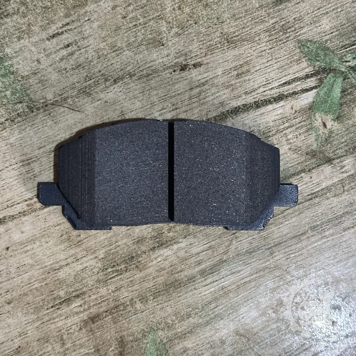Front Kluger Brake Pads — image 1