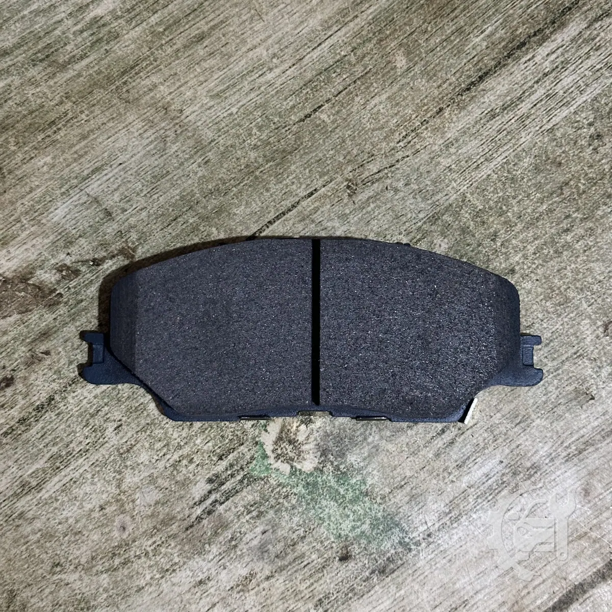 Front brake pads for Isuzu Dmax — image 1