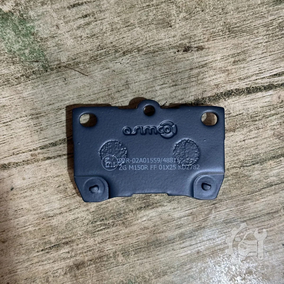 Rear brake pads for Toyota Mark X — image 1