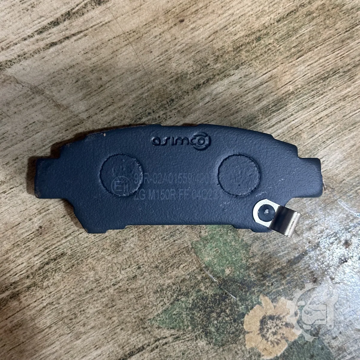 Rear Brake Pads for Toyota Alphard — image 1